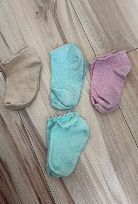 Skarpetki na dziewczynkę od 2-4lat