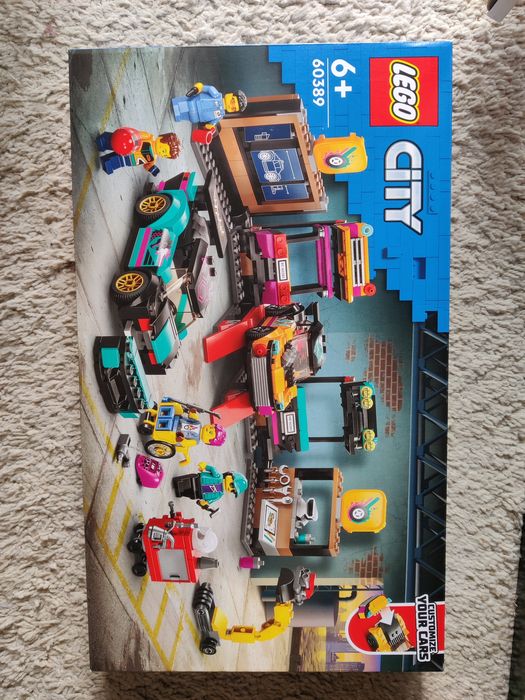 Lego City 60389 Warsztat tuningowania samochodów