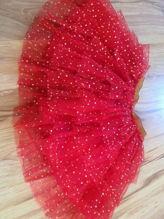 Czerwona spódniczka, świąteczna, Mikołaj