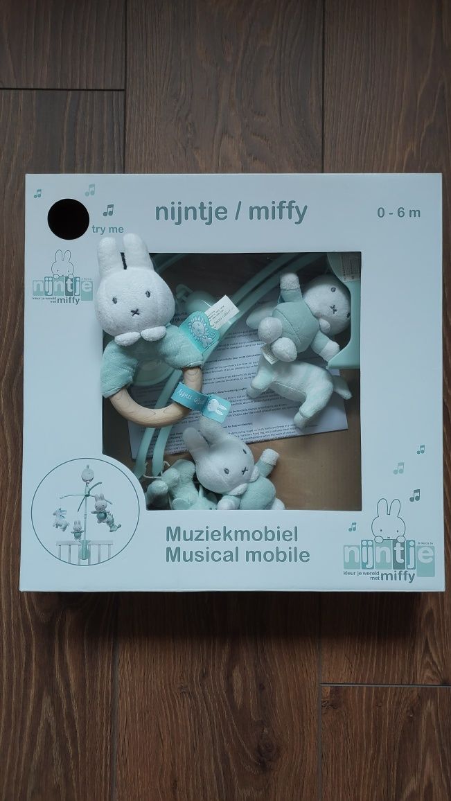 Karuzelka do łóżeczka TIAMO Miffy Safari + grzechotka