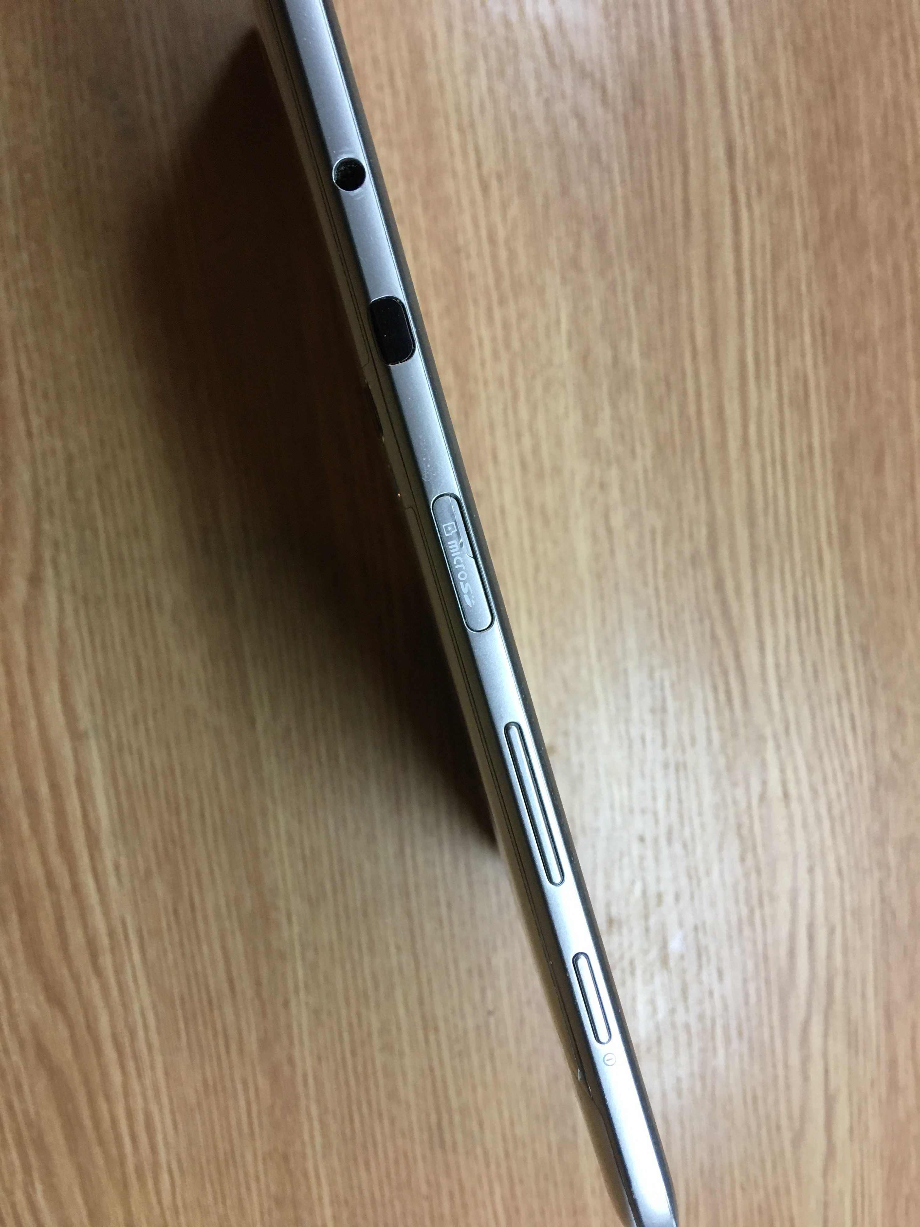 Планшет Samsung GT-N8013ZW Galaxy Note 10.1 не грузится