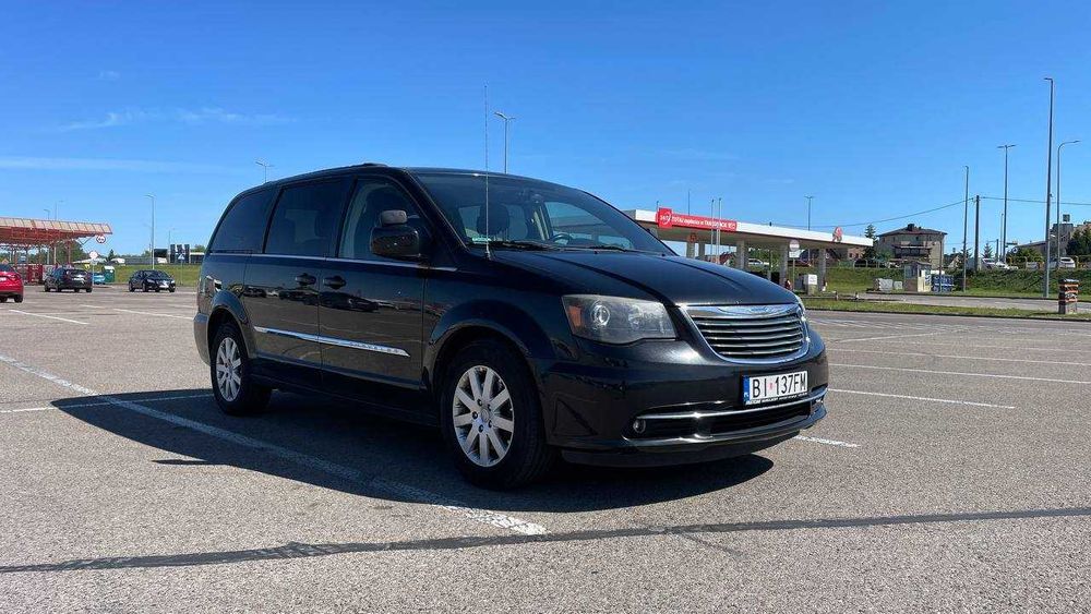 Chrysler Town & Country