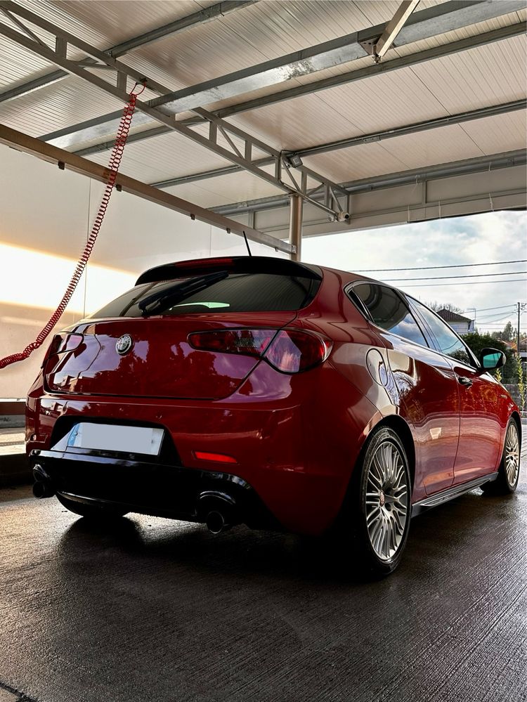 Alfa Romeo Giulietta