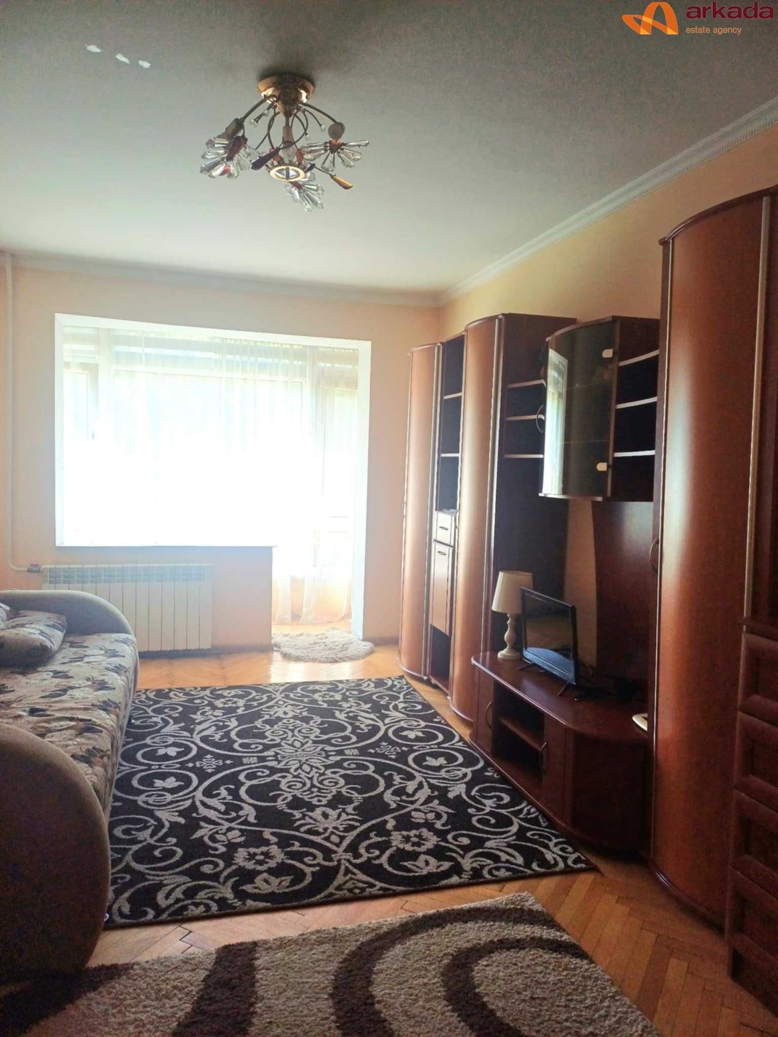 Продаж 1-кім квартира по вул. Хоткевича
