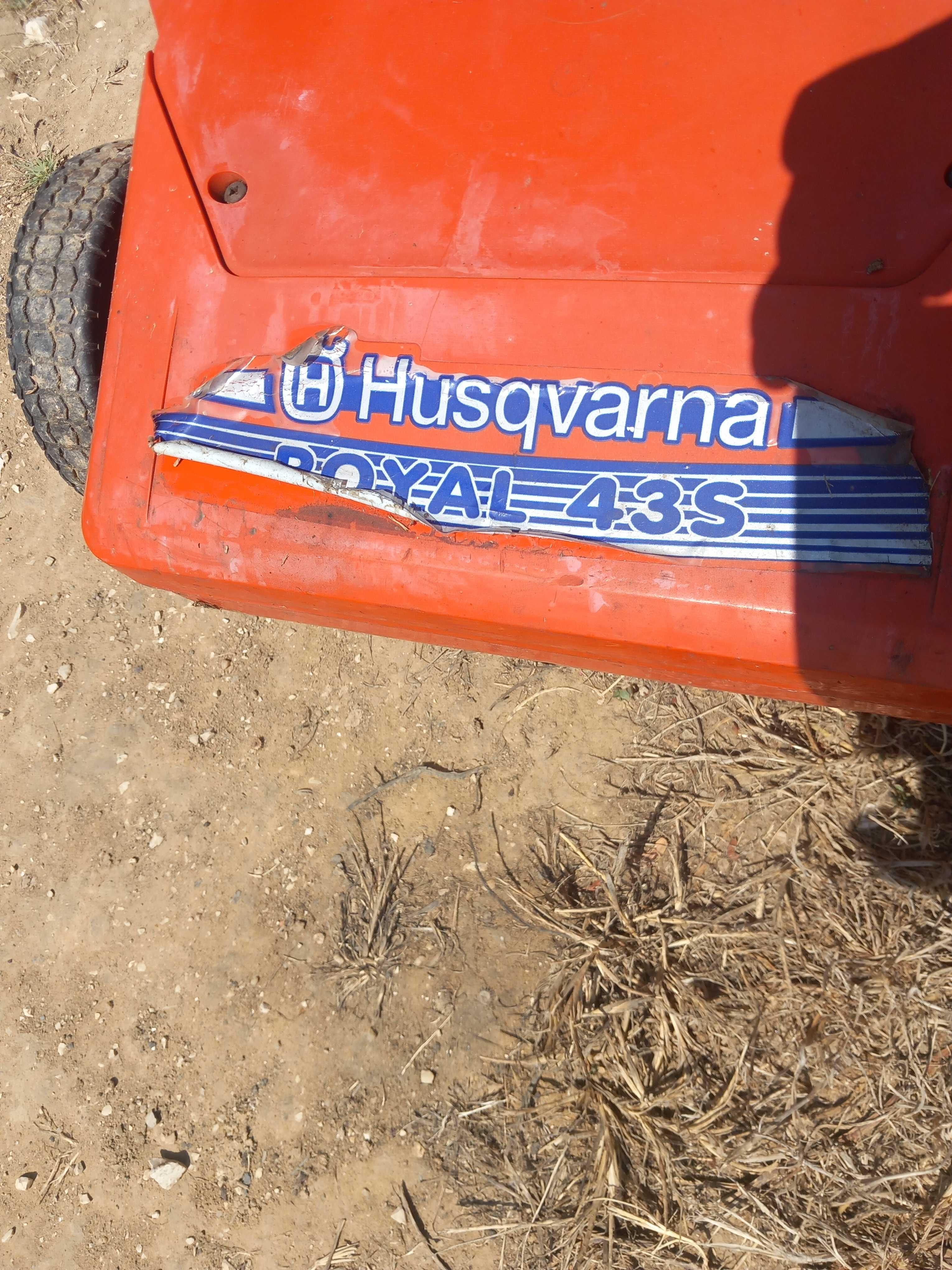 Corta relvas de plastico