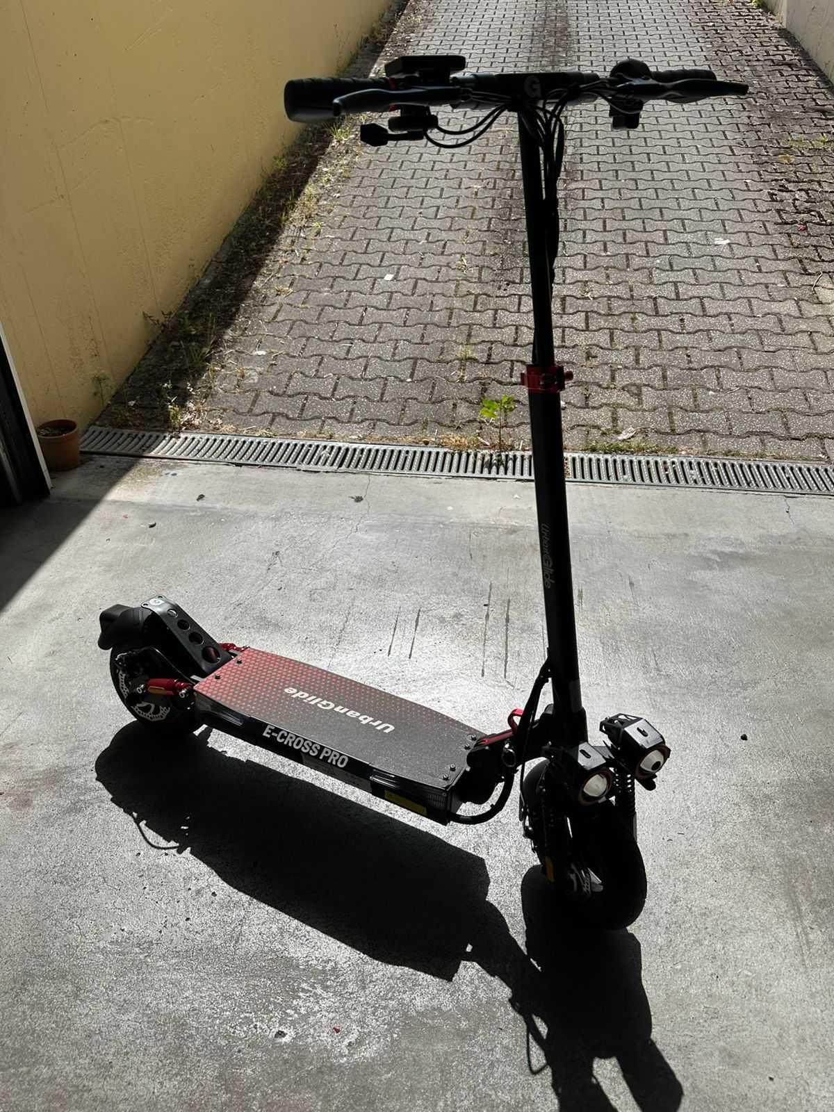Trotinete UrbanGlide E-cross Pro