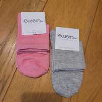 Nowe Skarpety dziecięce Ewers socks
Rozmiar: 27-30
Kolor: szary i różo