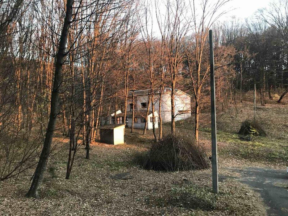 Земля під комплекс відпочинку або котеджне містечко