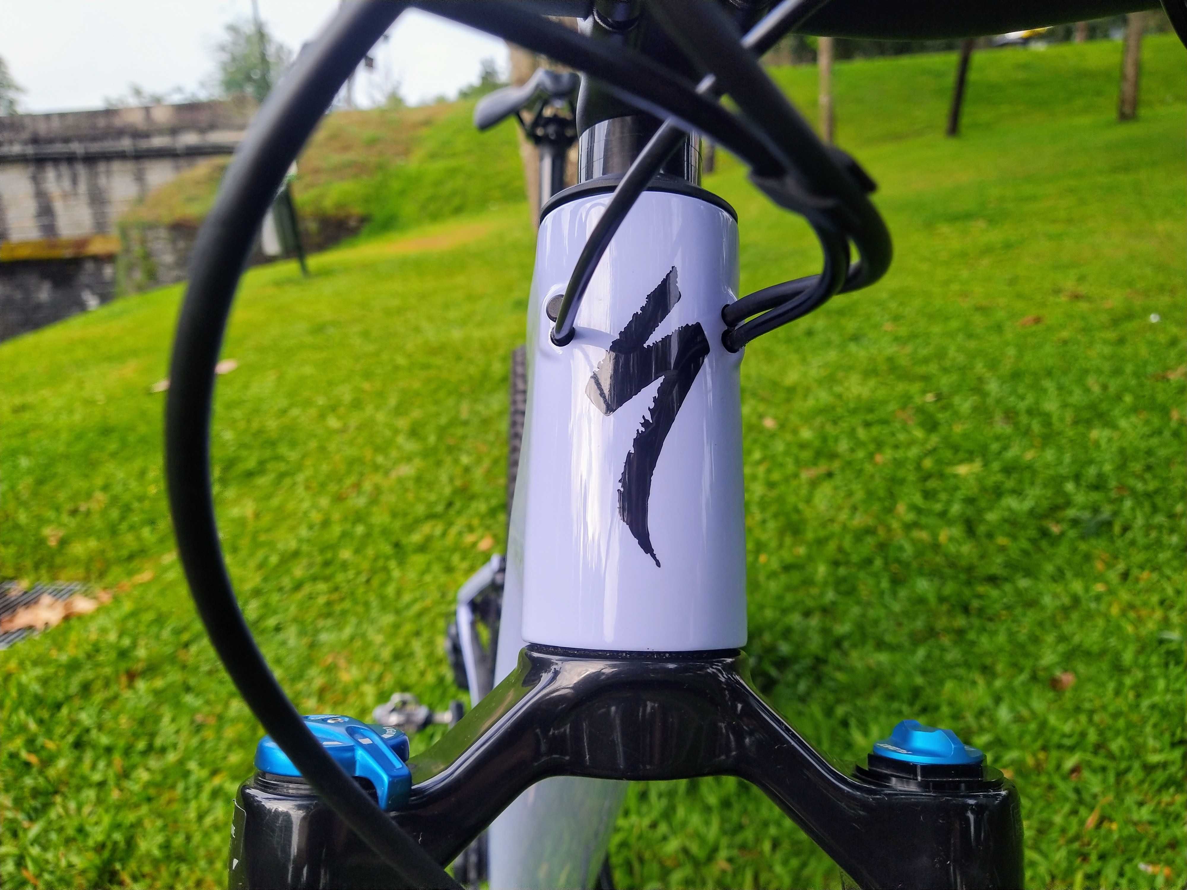 Specialized Epic 8 carbono (2025)