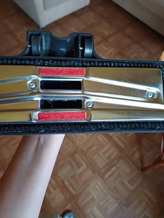 Szczotka do odkurzacza