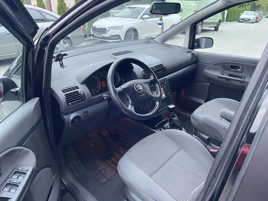 Seat Alhambra 2.0Tdi zadbana bez rdzy