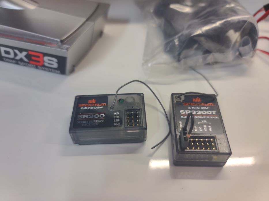 Spektrum Rádio Novo com Receptores Spektrum DX3s com Telemetria