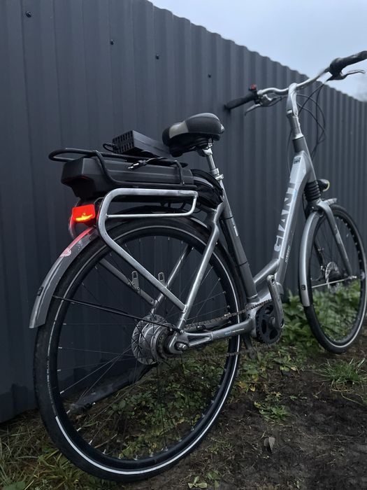 Ручка газу! Кареточний електро-велосипед Giant на моторі Yamaha!