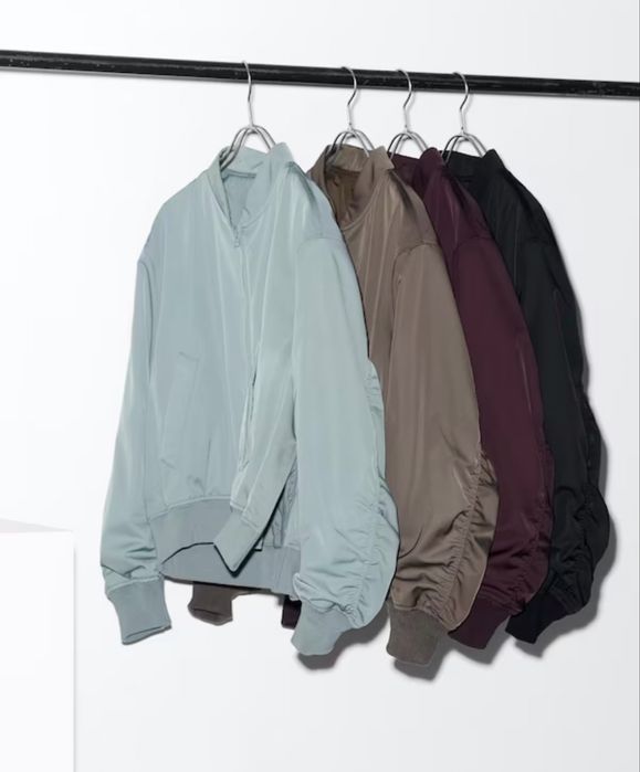 Бомбер Uniqlo S,M,L