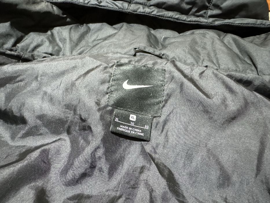 Nike Team куртка зимня