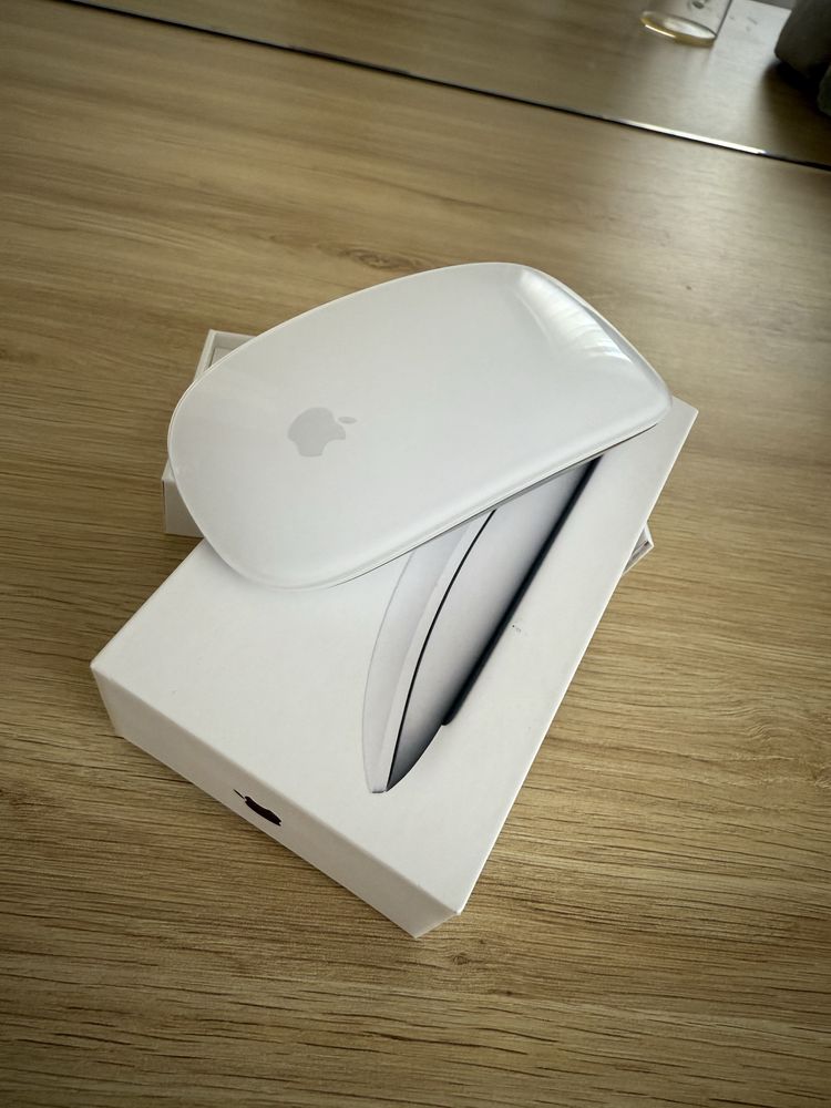 Компьютерна мишка APPLE Magic Mouse