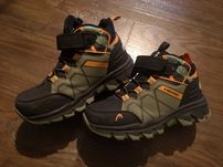 Buty zimowe Head w rozmiarze 31