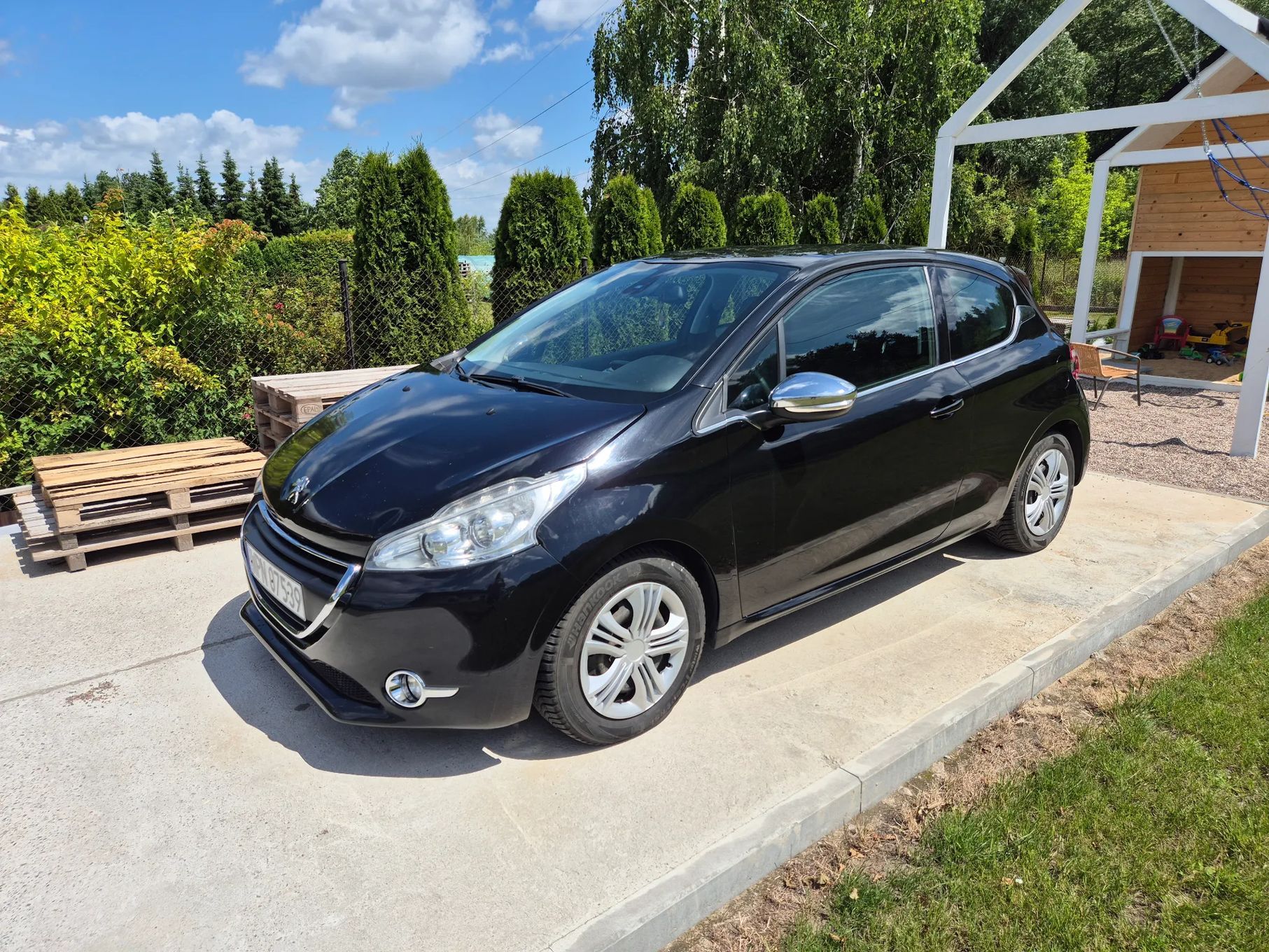 Peugeot 208 Peugeot 208 1.6 e-HDi Allure STT- bez adblue!