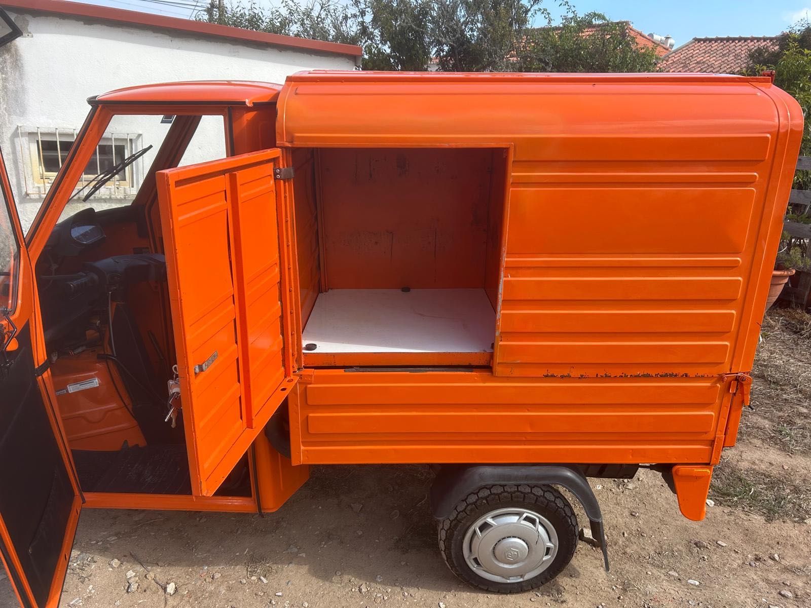 Mota piaggio ape 50