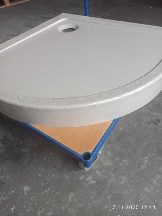 brodzik półokrągły 90x90 Stone kaszmirowy  Doros A Compact