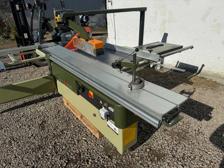 Piła formatowa pilarka do drewna SCM SI 16 W