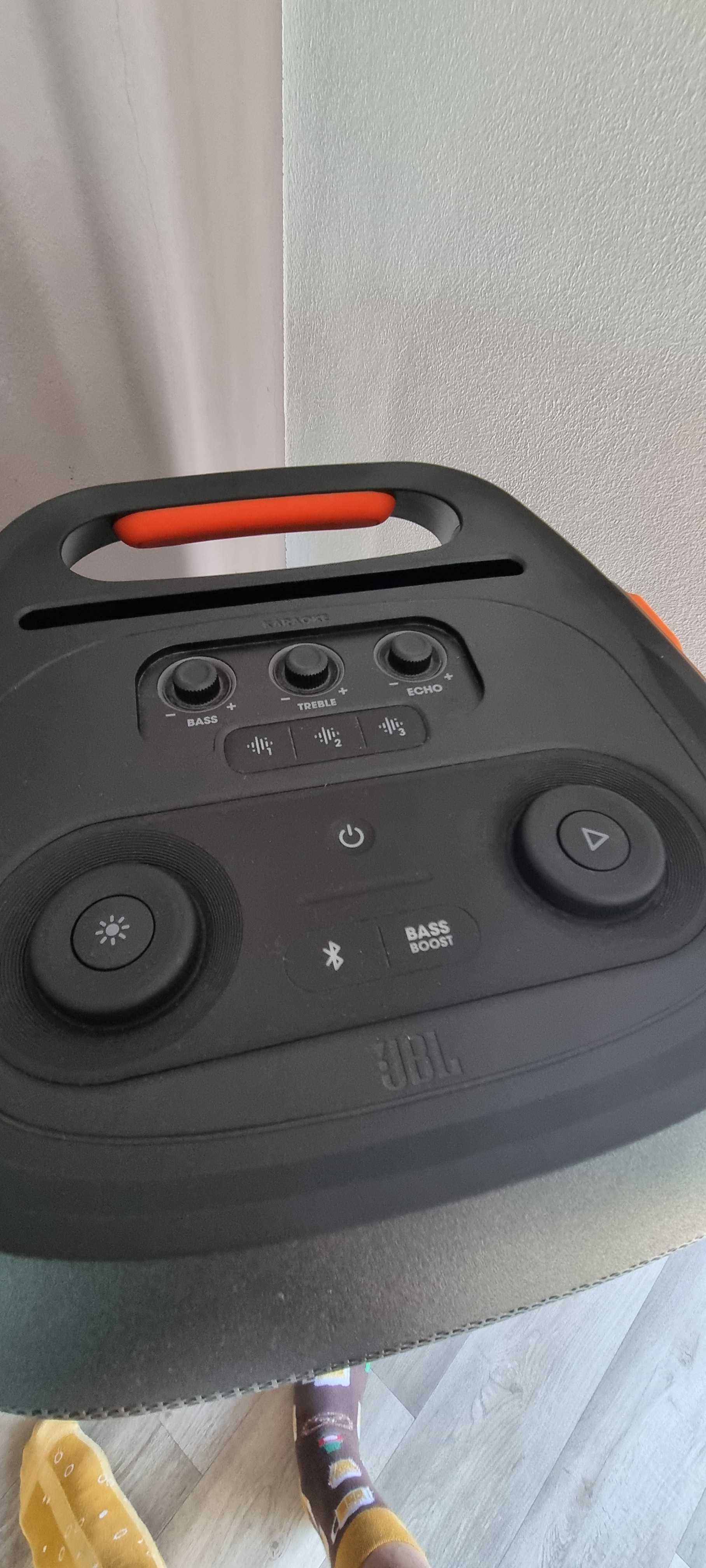Jbl PartyBox 710