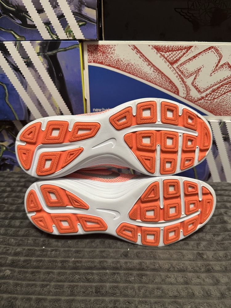 Жіночі кросівки Кроссовки Nike Revolution 3 38,5(24см) оригінал
