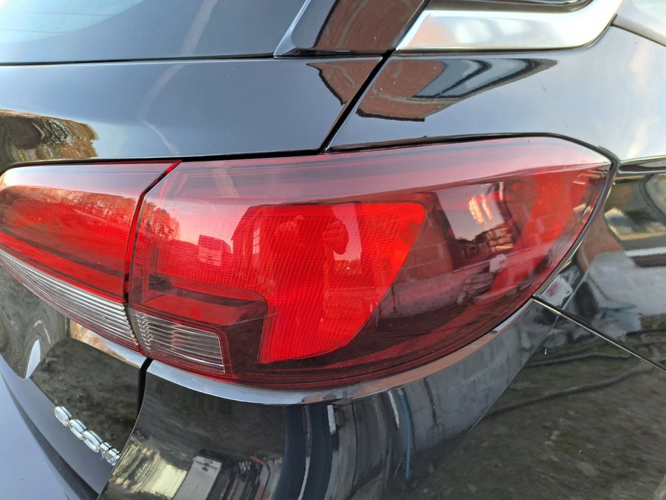 Lampa prawa tył Opel Astra K