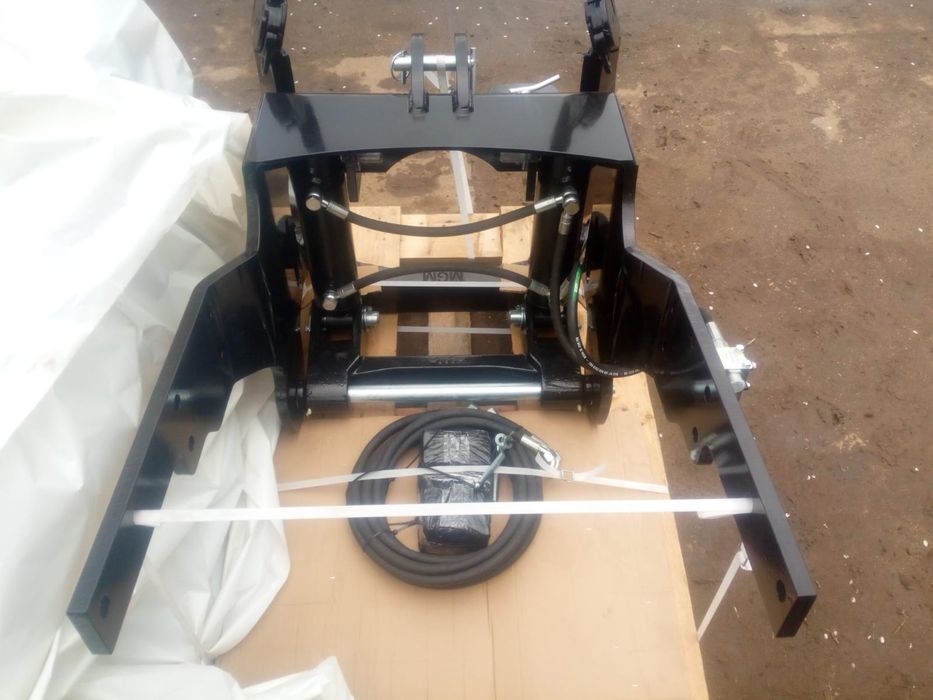 Przedni podnosnik tuz New holland