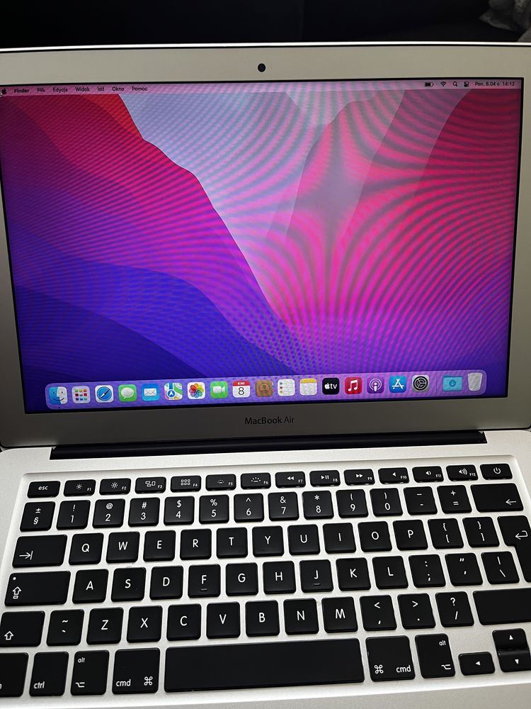 Macbook Air 13” 2017 i5 8GB RAM