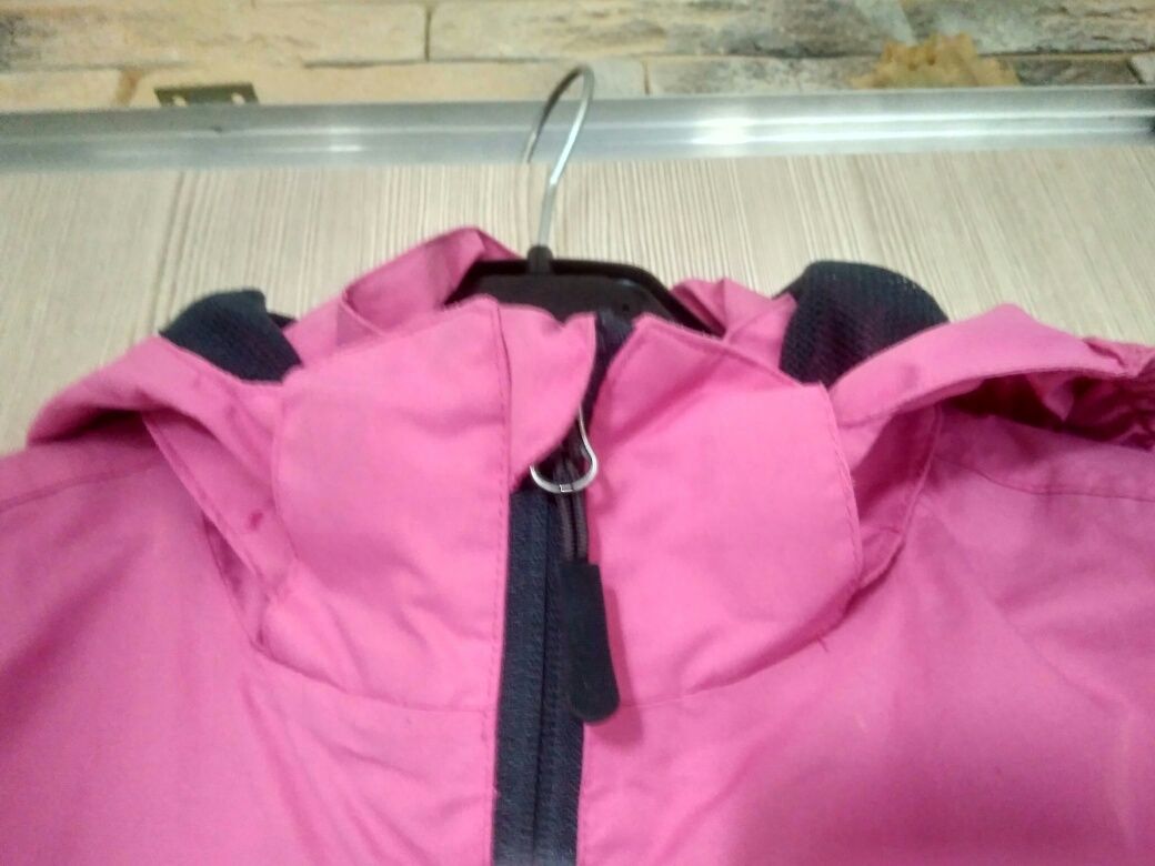 Куртка - ветровка на 9-12лет рост 152