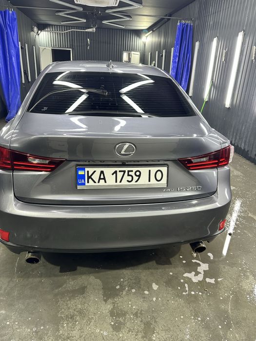 Lexus is250 2013