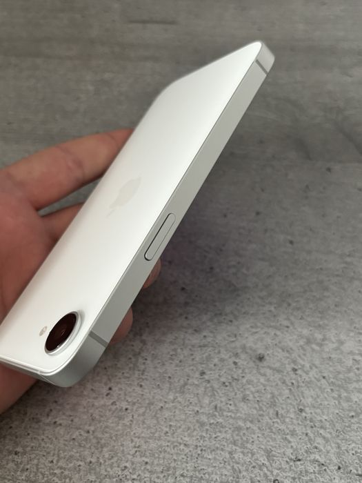 IPhone 16e White 128 Gb Neverlock