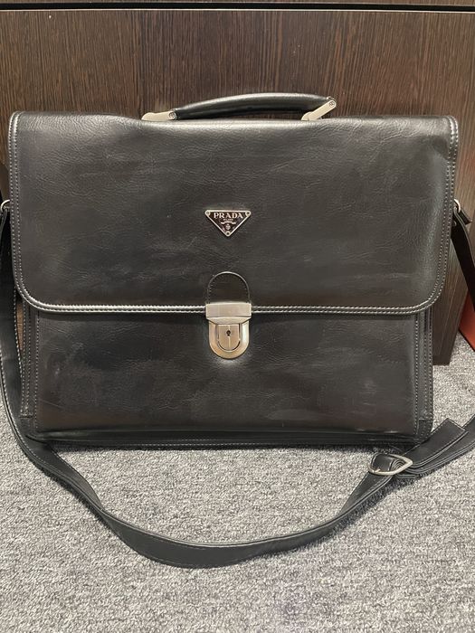 Чоловічий шкіряний портфель Prada бу