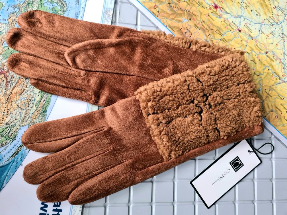Nowe ocieplane zimowe rękawiczki damskie marki Code brąz