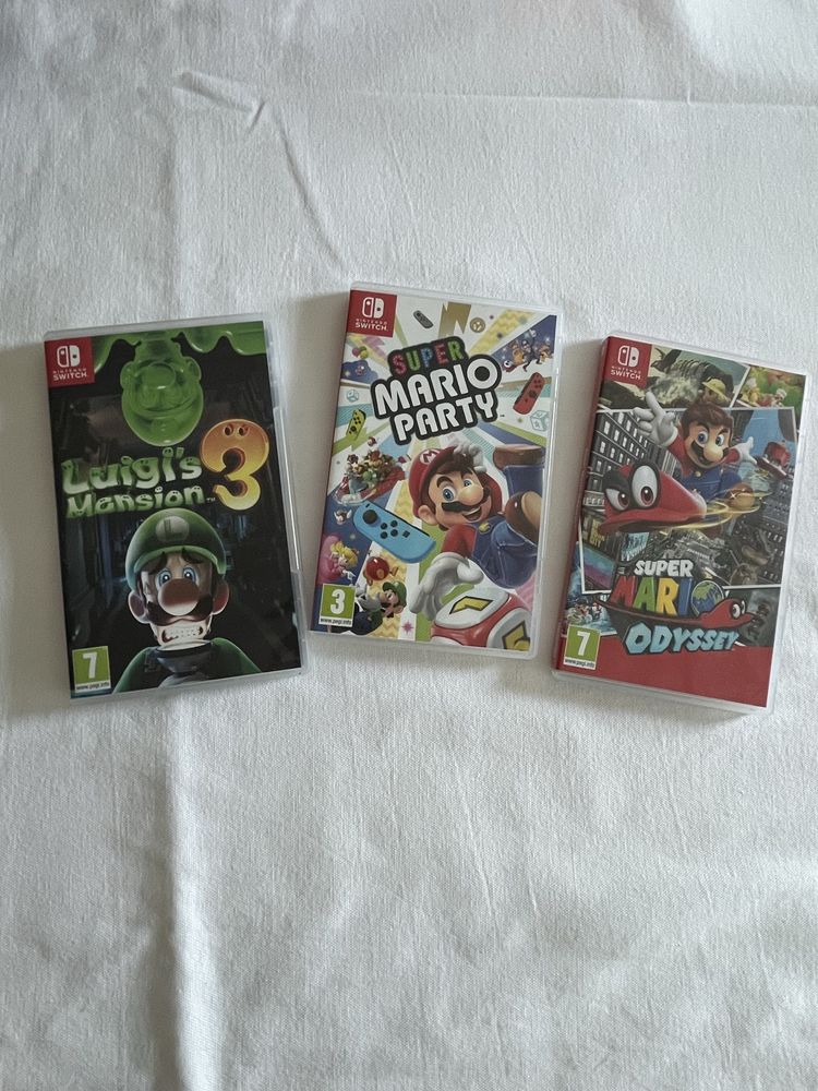 Nintendo Switch + 4 Jogos + Bolsa Transporte