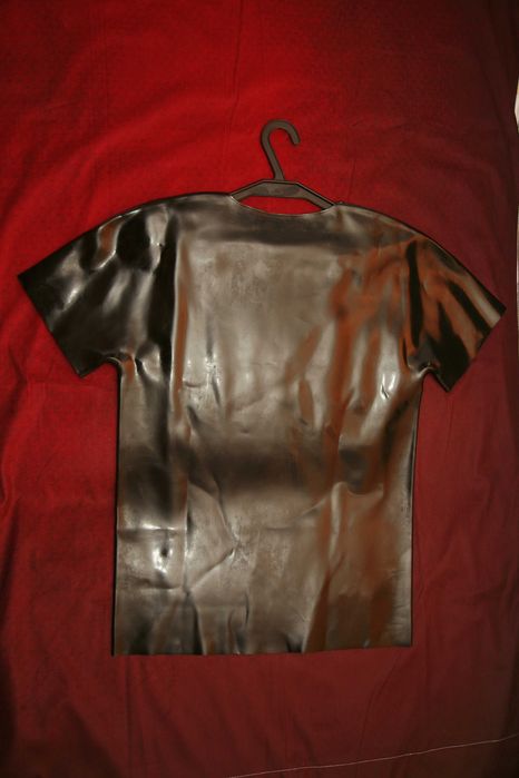 Koszula T-shirt lateksowa latex 0,6mm stan bdb