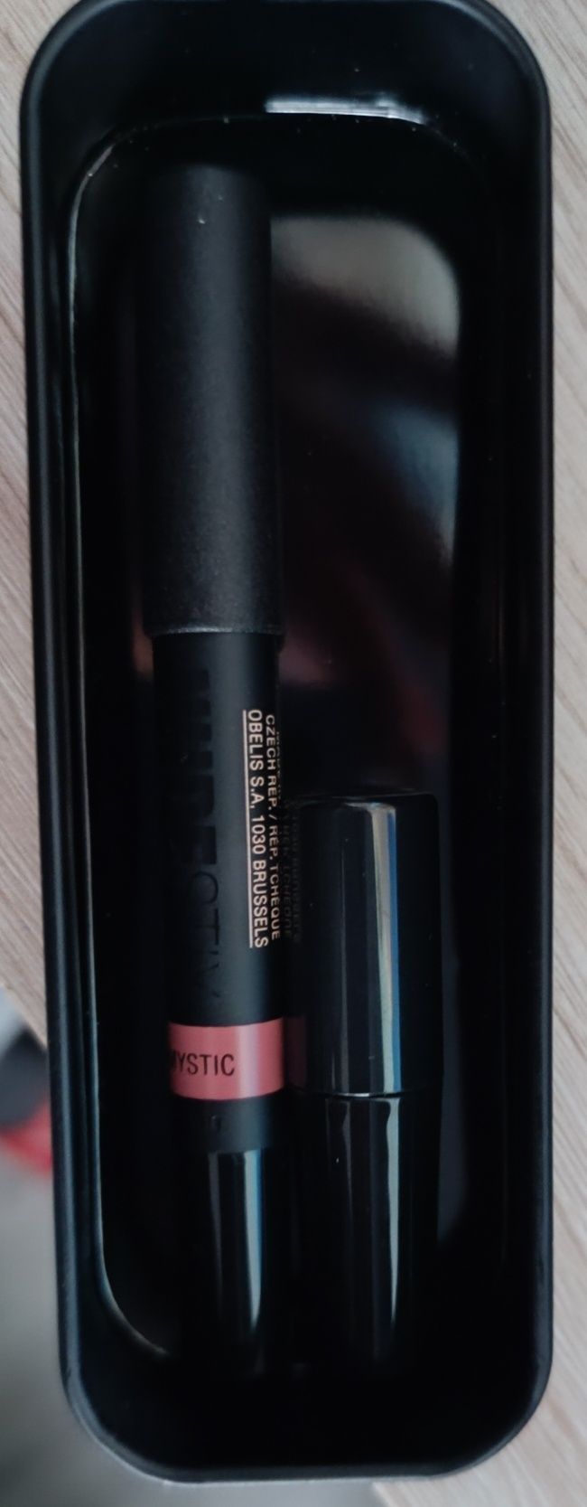 Pomadka Nudestix