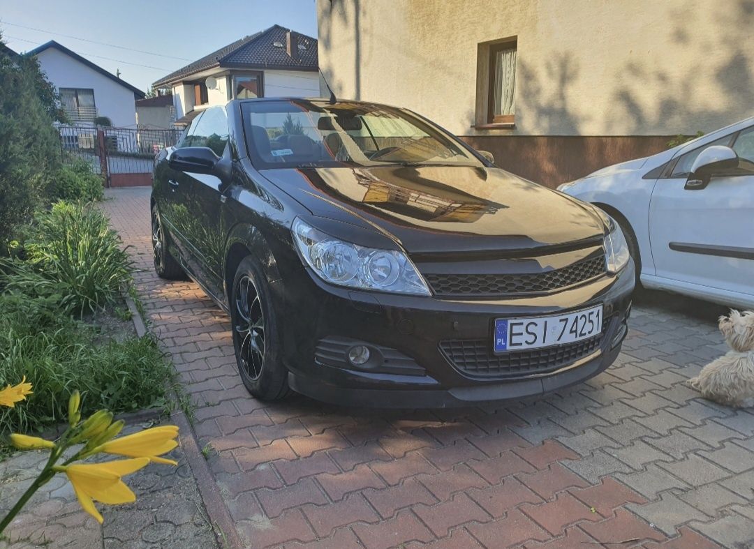 Opel Astra Cabrio 1,8 benzyna android