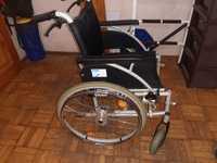 Продам  новую инвалидную коляску ,ширина 45-50 см