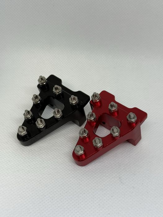 Накладка на педаль заднього тормозу