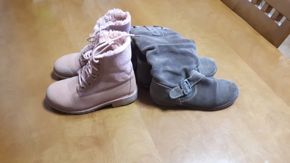 Botas de menina como novas