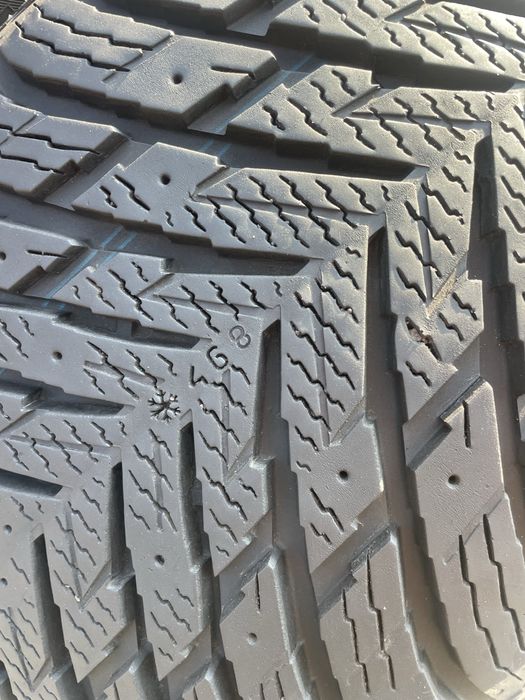 Колеса/резина/гума 245/45R19 nokian