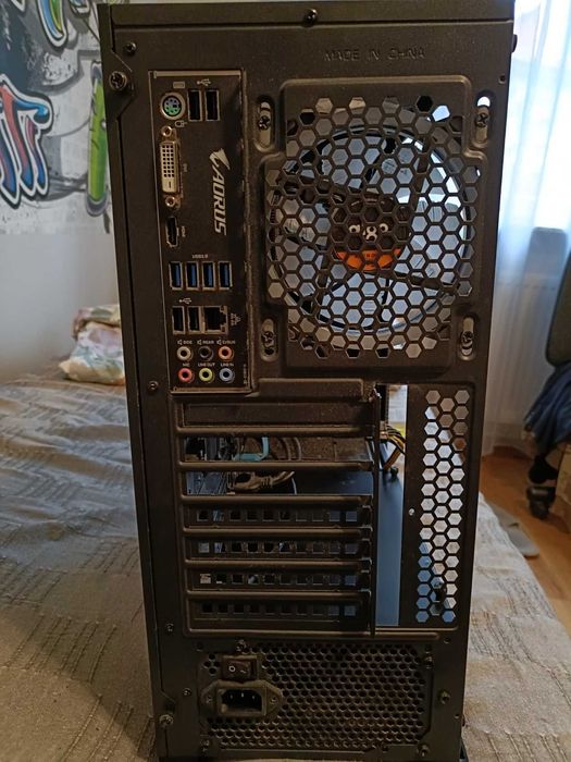 komputer AMD ryzen7 2700x/Gigabyte B450 Aorus Elite/16gb RAM