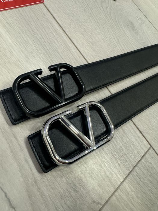 Ремень Valentino Garavani Leather Belt