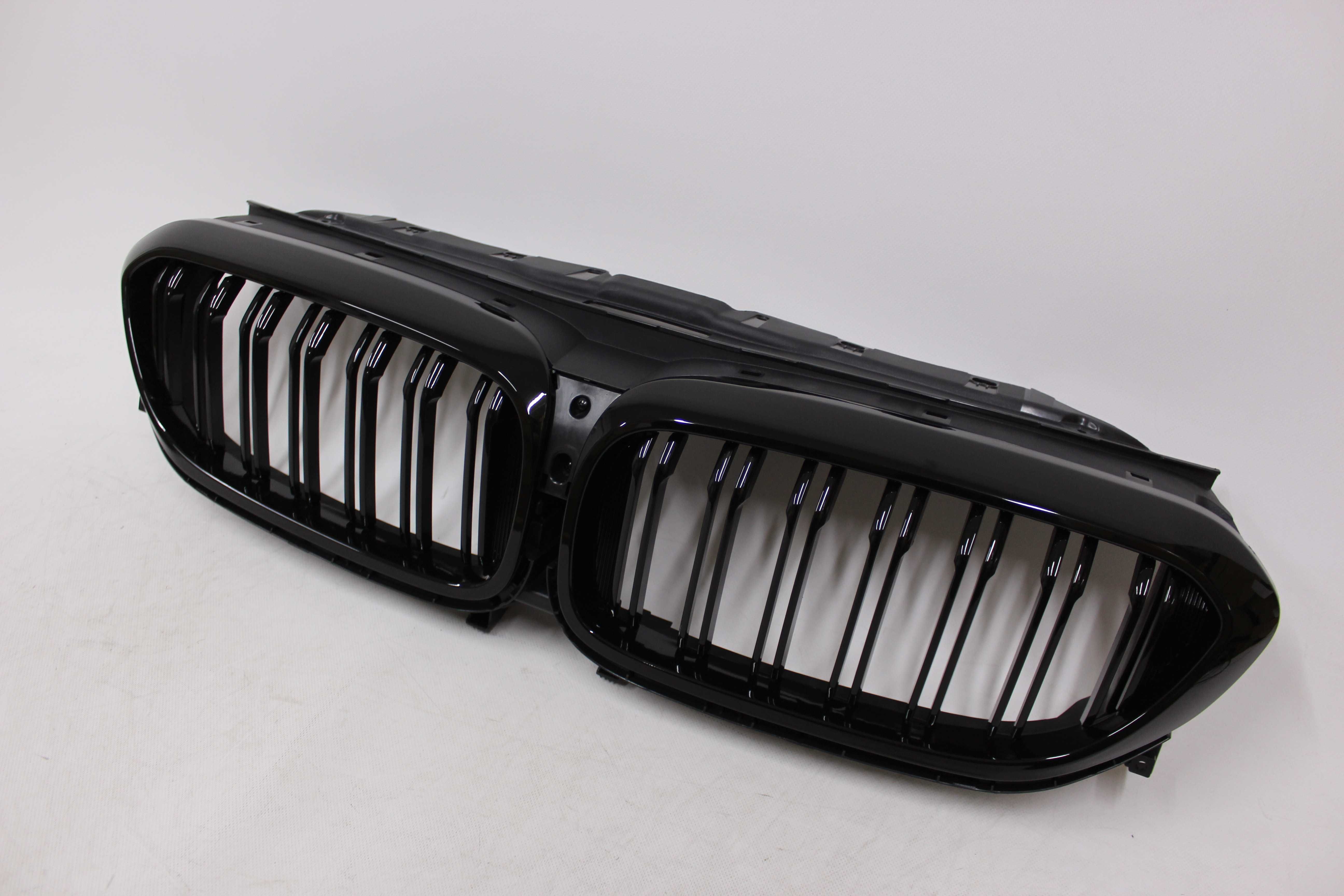 GRILL Nerki Atrapa chłodnicy BMW G30 G31 r. 17-20 BLACK M-Look TUNING