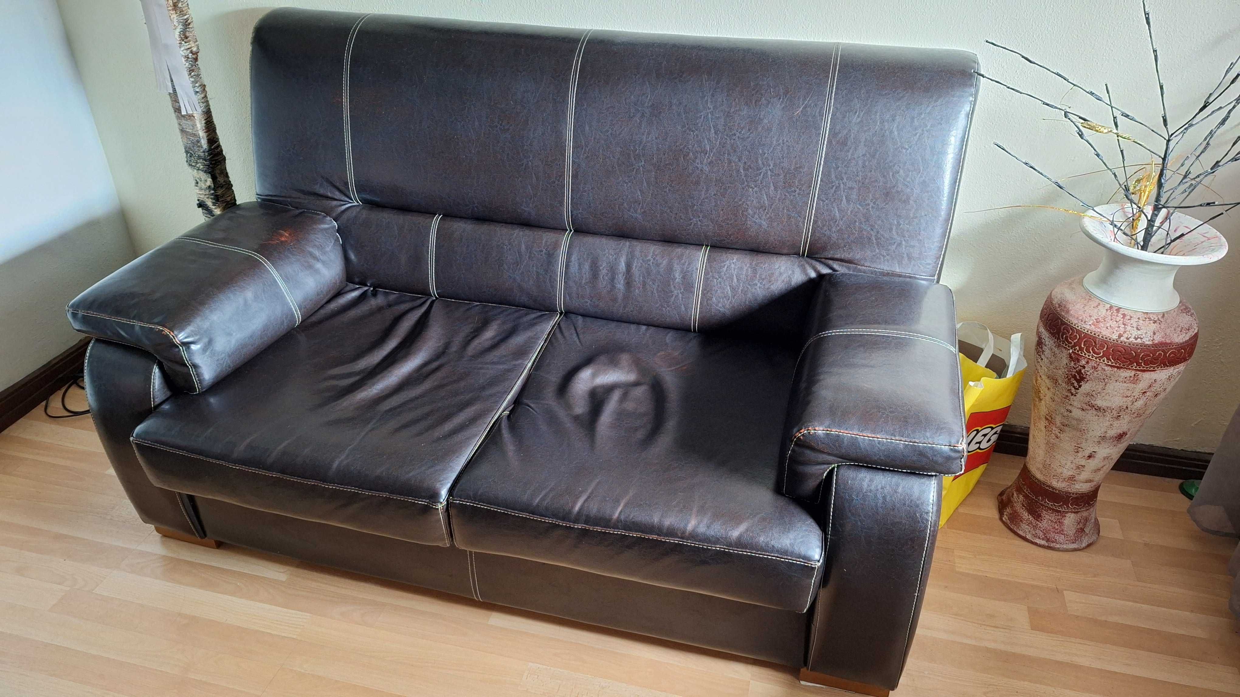 Sofa couro 2 lugares