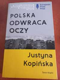 Książka Polska odwraca oczy