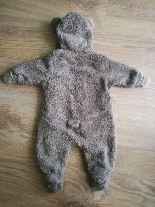 Kombinezon dla niemowlaka miś