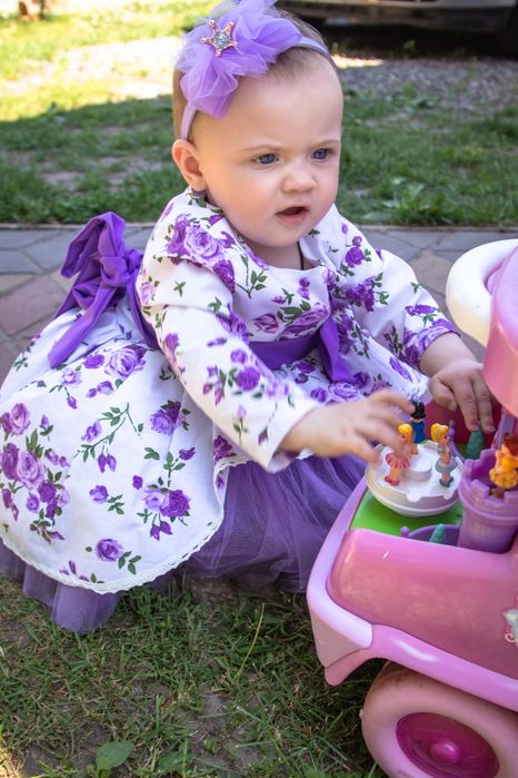 Фемели лук на 1 год